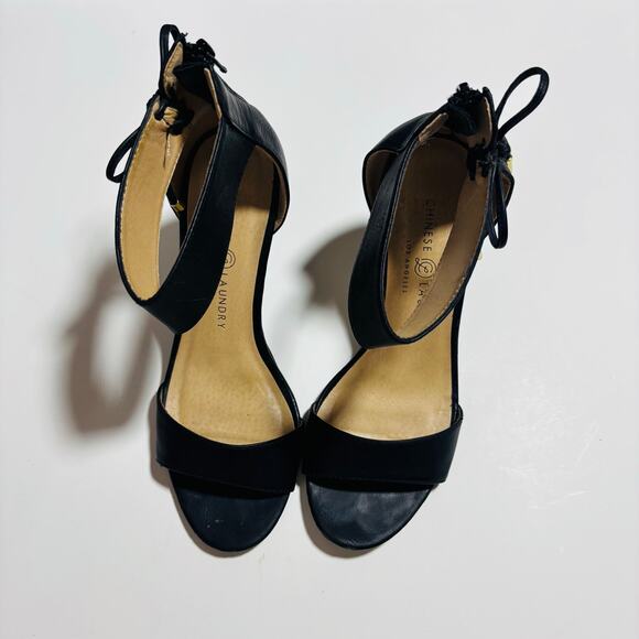 Chinese Laundry Black Wedge Heels with Bow and Ankle Strap - Picture 2 of 11